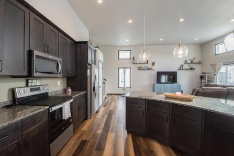 319 6th Street E Horace ND 58047