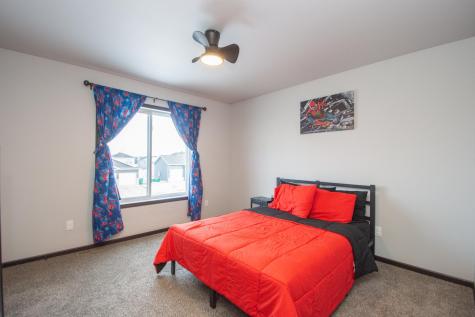 319 6th Street E Horace ND 58047