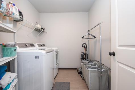 319 6th Street E Horace ND 58047
