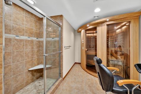 10741 Hawthorn Trail Woodbury MN 55129