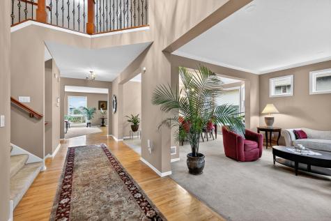 10741 Hawthorn Trail Woodbury MN 55129