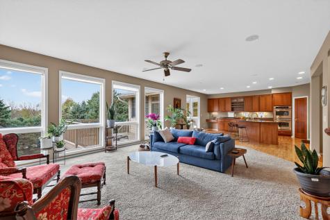 10741 Hawthorn Trail Woodbury MN 55129