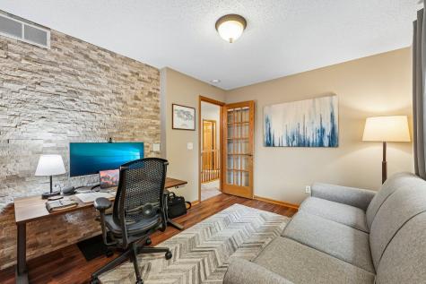 20685 Gemini Trail Lakeville MN 55044
