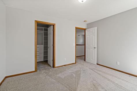 1788 Switchgrass Court Shakopee MN 55379