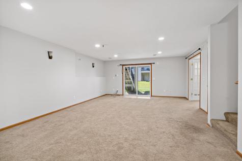1788 Switchgrass Court Shakopee MN 55379