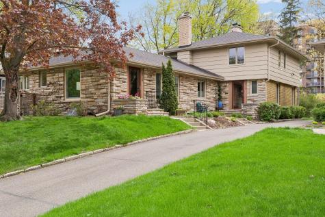 2713 W 28th Street W Minneapolis MN 55416