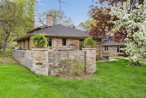 2713 W 28th Street W Minneapolis MN 55416