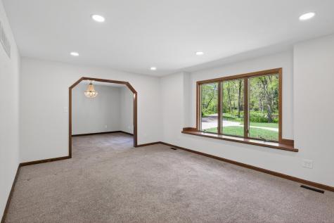 11801 Lockridge Avenue S Hastings MN 55033