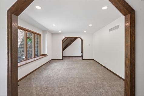 11801 Lockridge Avenue S Hastings MN 55033