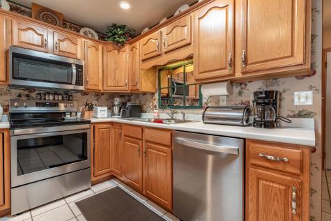 1952 Oakwood View Fergus Falls MN 56537