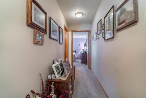 1952 Oakwood View Fergus Falls MN 56537