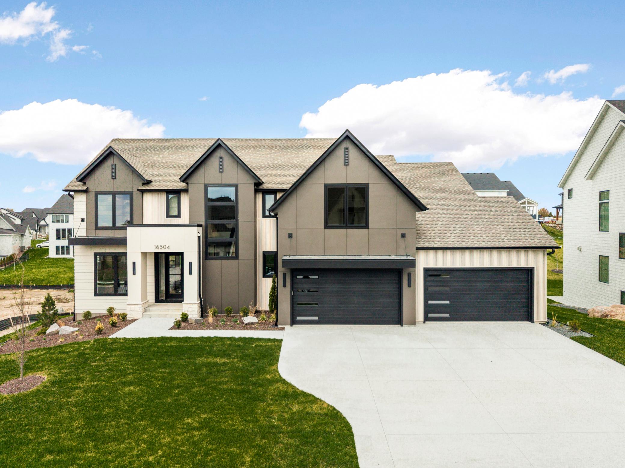 16504 47th Place N Plymouth MN 55446