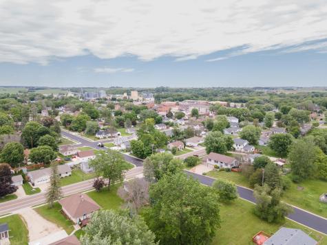 17 Sather Court SW Pine Island MN 55963