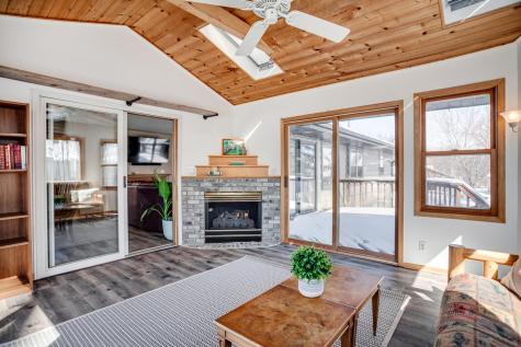 2722 Vale Crest Road Crystal MN 55422