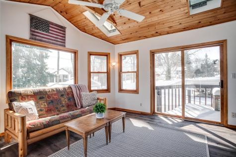 2722 Vale Crest Road Crystal MN 55422