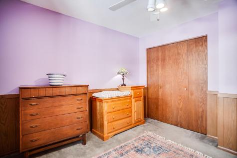 2722 Vale Crest Road Crystal MN 55422
