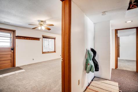2722 Vale Crest Road Crystal MN 55422