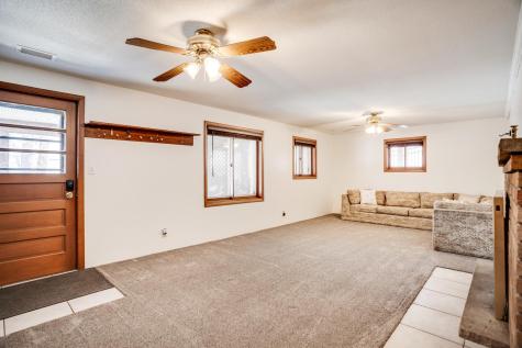 2722 Vale Crest Road Crystal MN 55422