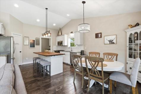 709 N Bay Road Somerset WI 54025