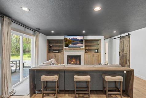 709 N Bay Road Somerset WI 54025
