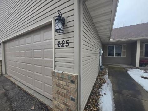 625 Meadow Lane Norwood Young America MN 55397