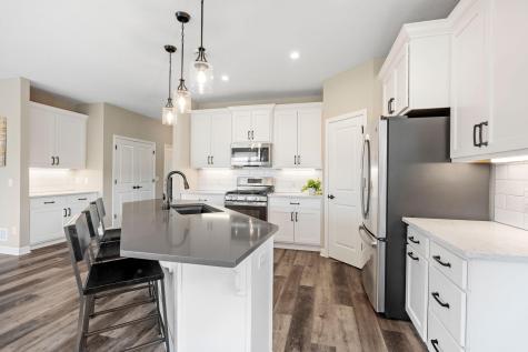6716 Bellflower Drive Excelsior MN 55331