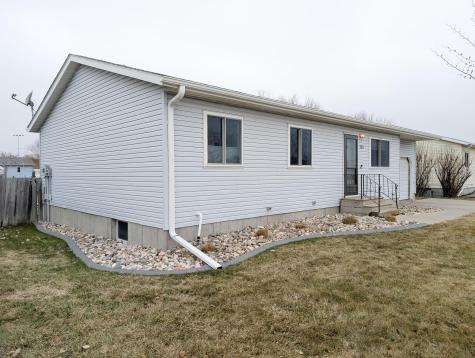 205 4th Street E Horace ND 58047