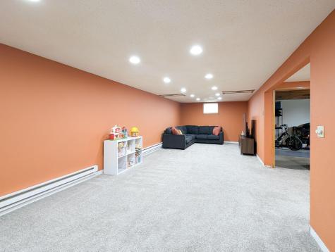 205 4th Street E Horace ND 58047