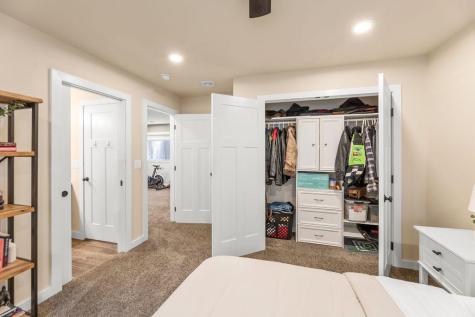 5103 44th Street S Fargo ND 58104