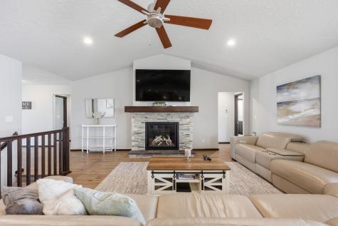 8853 Meadowlark Parkway Horace ND 58047