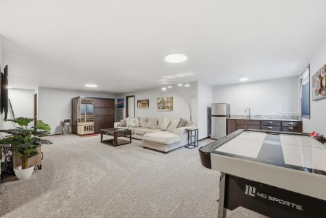 8853 Meadowlark Parkway Horace ND 58047