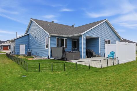 8853 Meadowlark Parkway Horace ND 58047