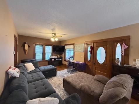 406 South Street E Caledonia MN 55921