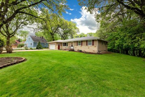 2924 Spring View Lane Mounds View MN 55112