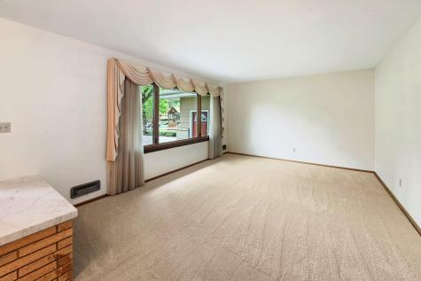 2924 Spring View Lane Mounds View MN 55112