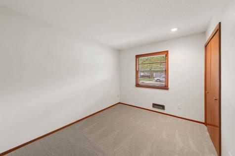 2924 Spring View Lane Mounds View MN 55112