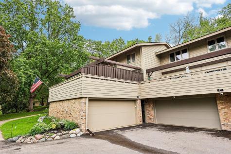 28 Birnamwood Drive Burnsville MN 55337