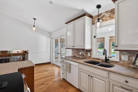 15005 76th Place N Maple Grove MN 55311