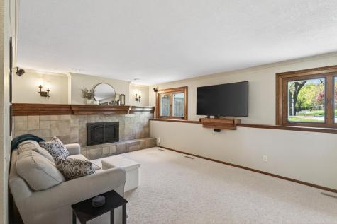 15005 76th Place N Maple Grove MN 55311