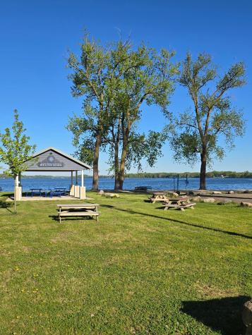 735 Reed Street N Waterville MN 56096