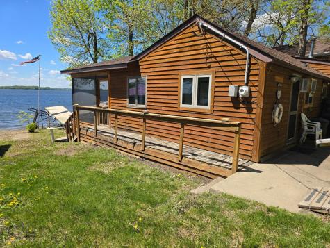 735 Reed Street N Waterville MN 56096
