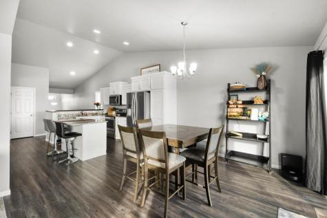 302 8th Street E Horace ND 58047