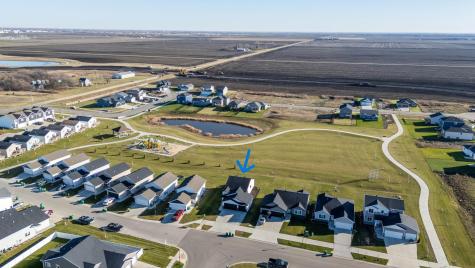 302 8th Street E Horace ND 58047