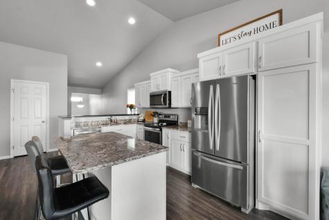 302 8th Street E Horace ND 58047