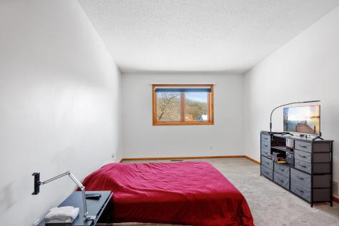 13475 Glenhurst Avenue Savage MN 55378