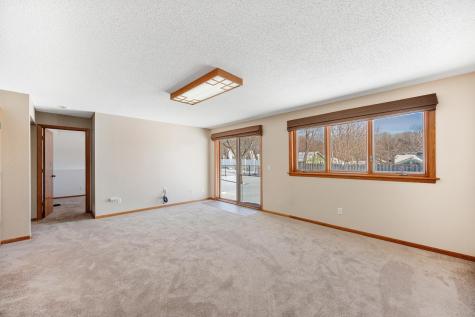 13475 Glenhurst Avenue Savage MN 55378