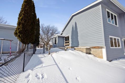 13475 Glenhurst Avenue Savage MN 55378