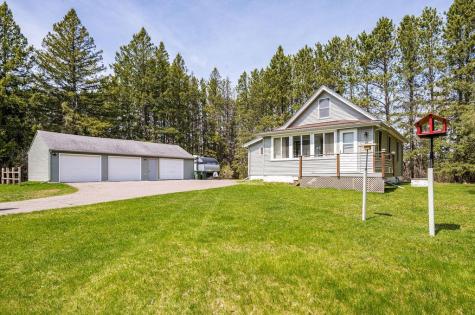 7 North Cloquet Road Esko MN 55733