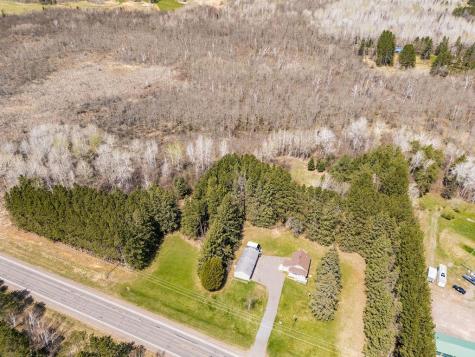 7 North Cloquet Road Esko MN 55733