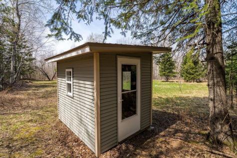 7 North Cloquet Road Esko MN 55733